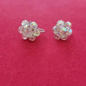 Vintage 1950's faceted Crystal Aurora Borealis Cluster Screw Back Earrings